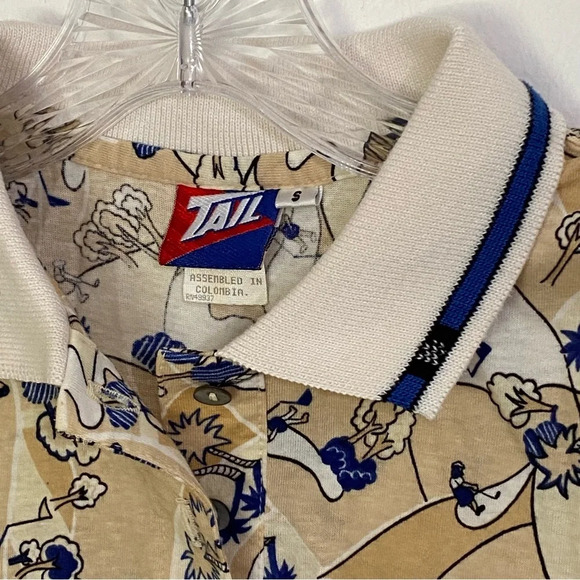 Tail Woman’s Size Small Sleeveless top Golf Button Front Collar Tank Top Resort - Picture 6 of 8